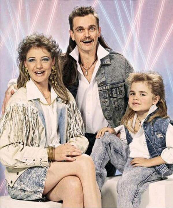 joniandpeter's tweet photo. @ChadLindberg Happy #NationalChadLindbergDay!! In honor of our very own #DrBadass we had a special family portrait taken ❤️ https://t.co/kxK5xISW25