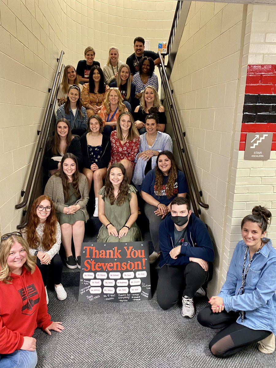 Angela Drenth tweet media