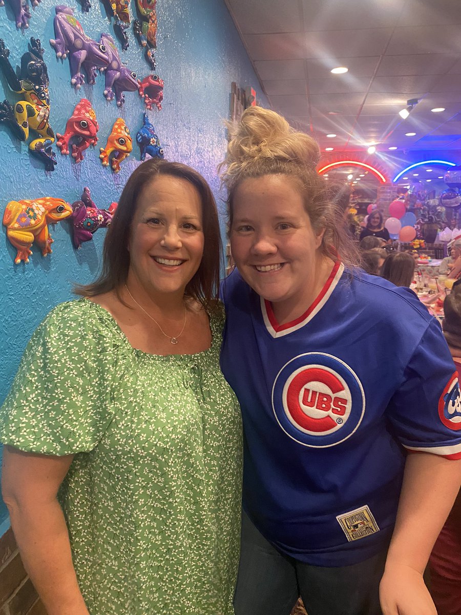 hwillard14's tweet photo. Tomball ISD is losing a GREAT one! Happy retirement to @kristenwlee Thank you for being a great leader and friend! https://t.co/7Yqt810uPV