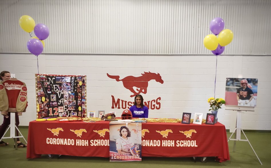 TheNevaehRod's tweet photo. It’s Official!! HSU BOUND💜💛 
Can’t Wait For This New Chapter! https://t.co/KrNeghM7MG