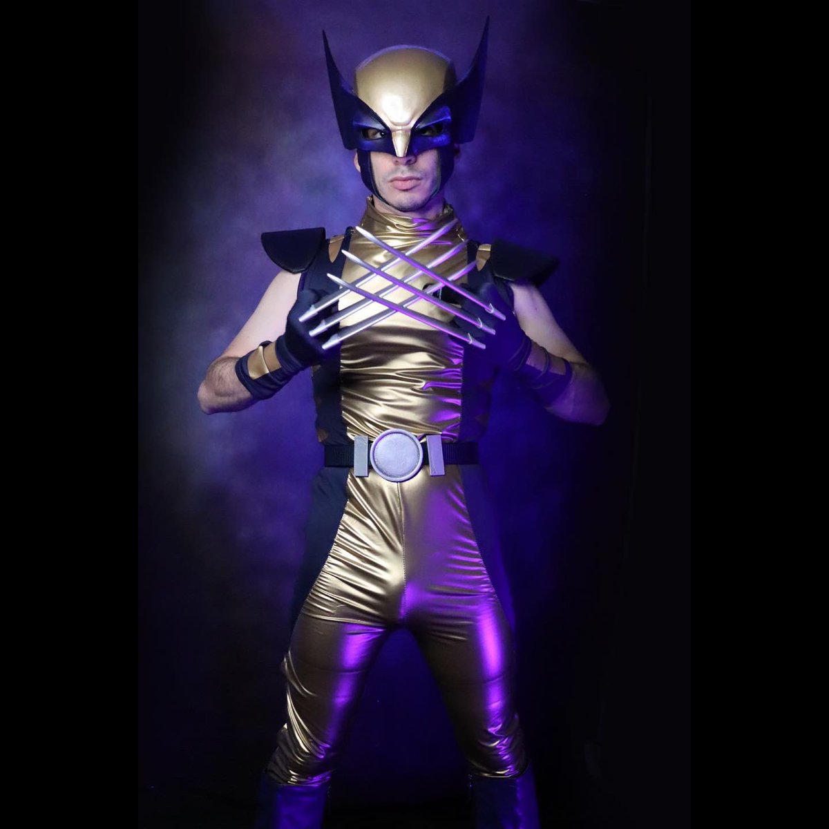MegaChromatic's tweet photo. My new Wolverine cosplay is finished!!! https://t.co/SNAg3QO3UA
