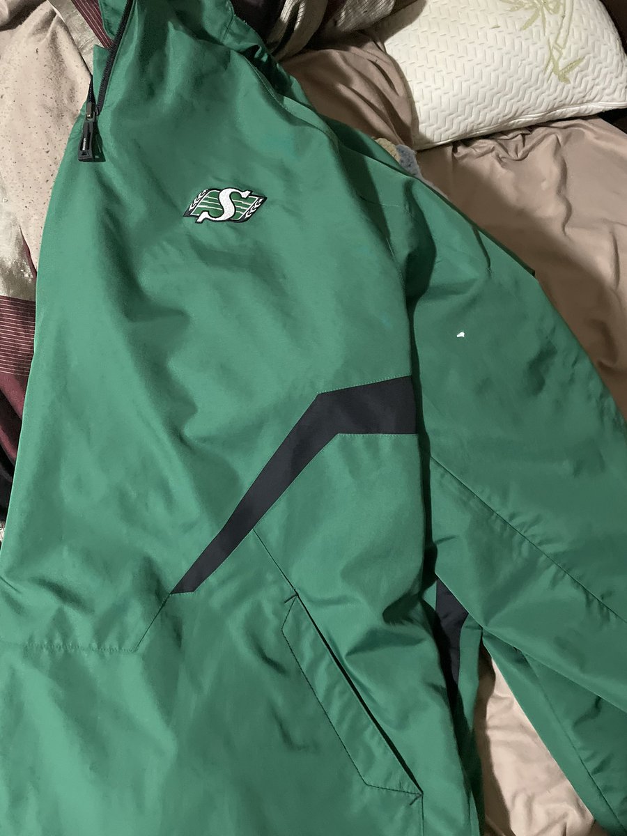 On this wonderful lockout ending day I’m sweetening the pot <a href="/MurrayYaganiski/">Murray 🇨🇦</a> comes with free jacket