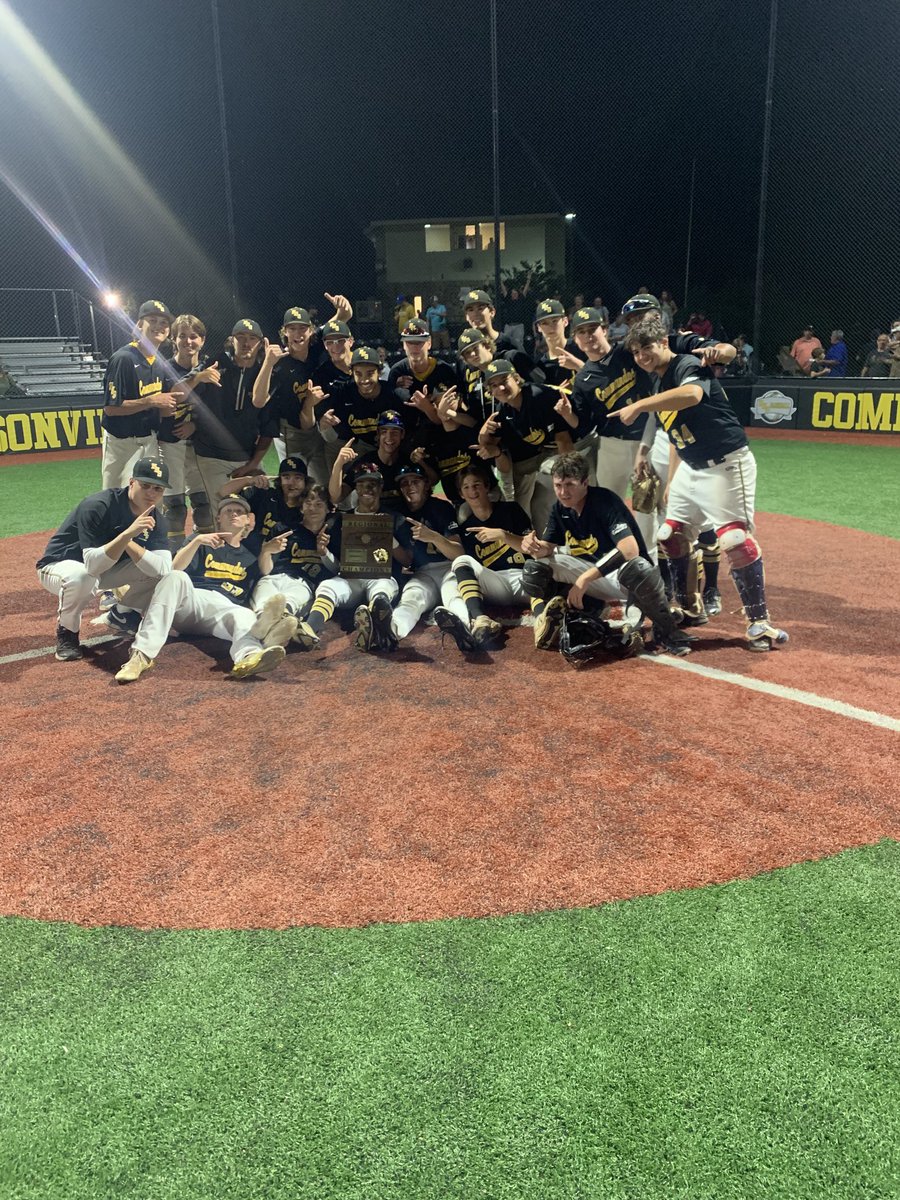 BobCotterHHS's tweet photo. Your Region Champs!! https://t.co/gWvNL6GJ1K