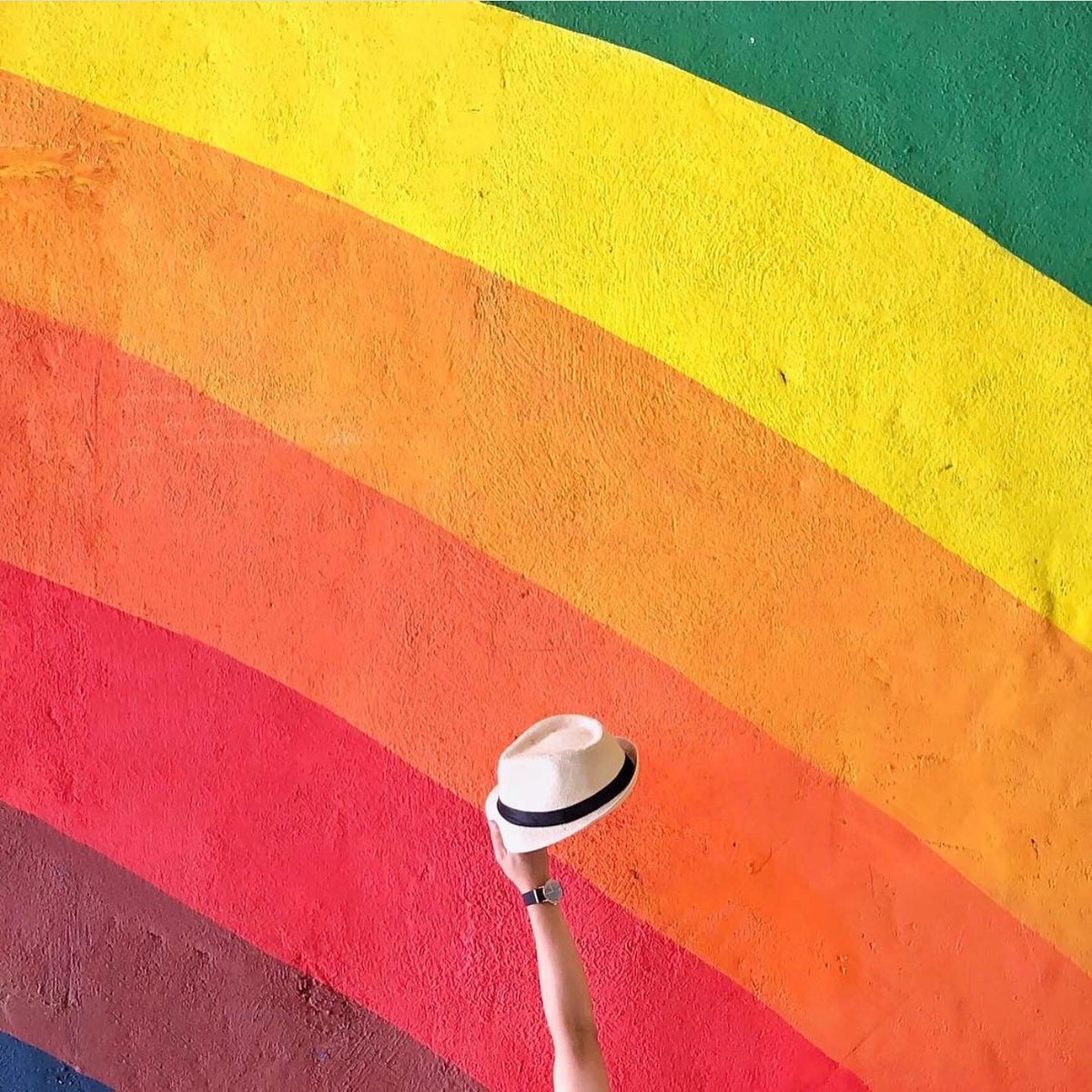 Celebrating the new "Editions" feature with this (probably) one of the most colorful Photography on <a href="/pentas_io/">Pentas | NFT Marketplace</a> 🌈

This is one of my favourite photo that I hodl from sharing, but with the Editions, seems a good reason to mint!

app.pentas.io/assets/0xCCf66…
30 Editions only, at 0.02