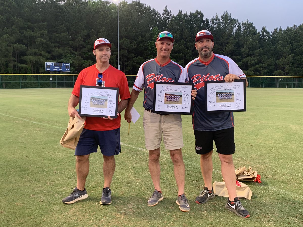 Great  night of baseball for Pine Hollow MS Varsity and Leesville MS Varsity.  All the boys played hard and did great! Thanks to all of the parents for all you do.