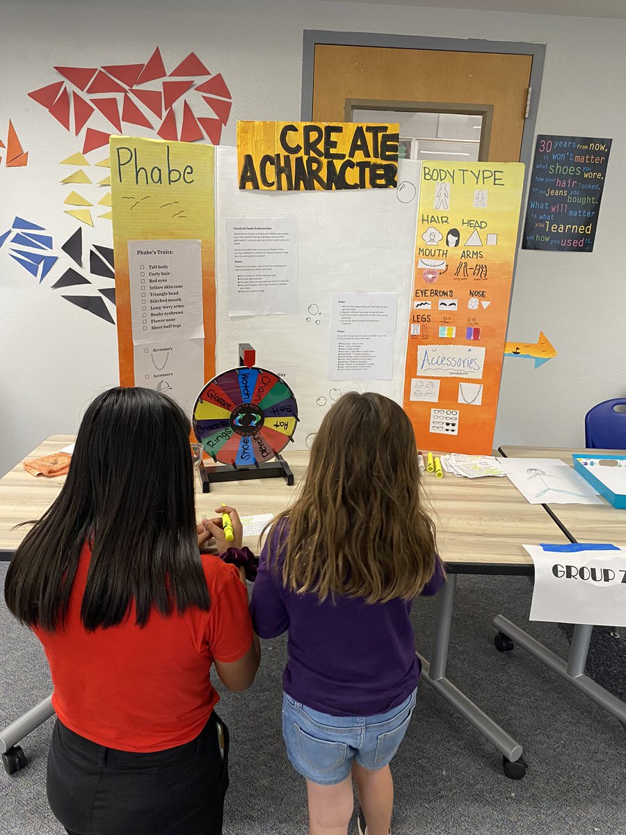 MiddleCollegeOG's tweet image. The first ever Middle College Family Math Night was a success. Thank you for coordinating Mrs. Talbott and way to go scholars. Such fun projects!