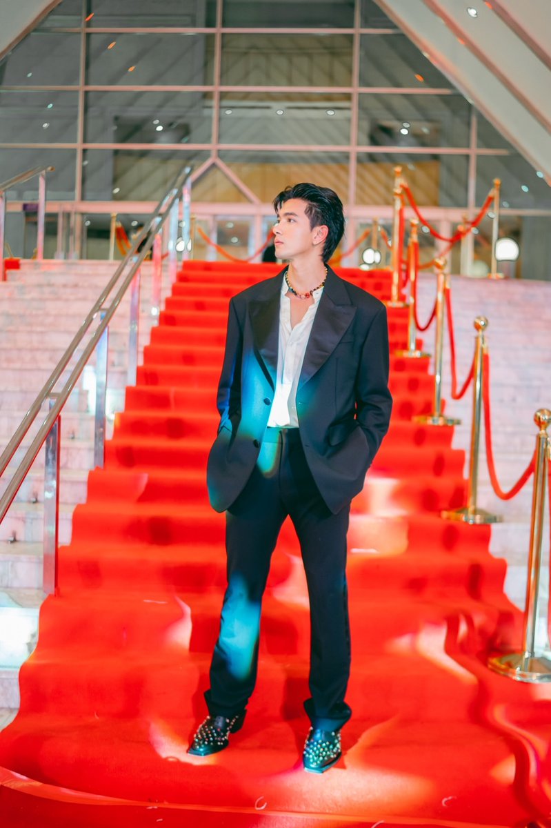 HussaweeFamily's tweet photo. มีใครให้มากกว่านี้มั้ย!! 🔥🔥

#หัสวีร์ที่MAYA2022

KEM AT MAYA AWARDS 2022

Kem Hussawee
#เข้มหัสวีร์
@Hussaweee https://t.co/8ctMm3qHru