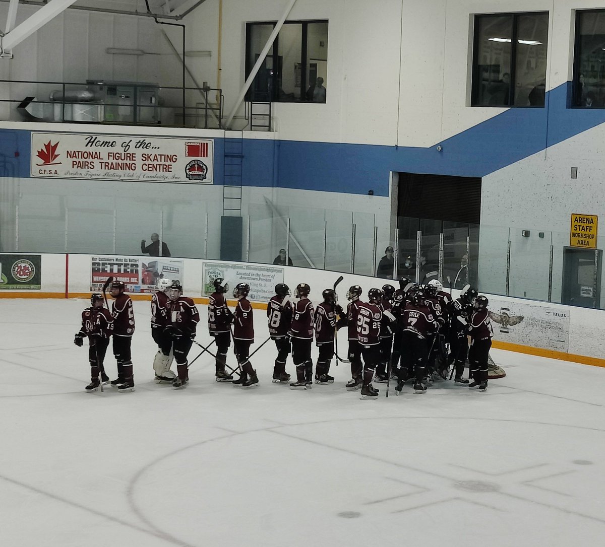 Maroonsgojhlho1's tweet photo. Celebrating our Win on @redhawks_jrb territory! #GoChathamGo https://t.co/xbAcGxTAti