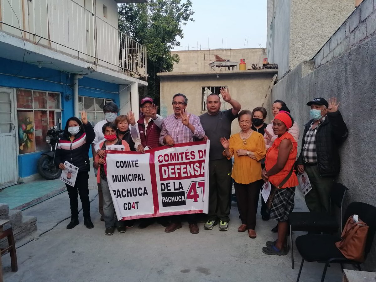 PabloVargasGon6's tweet photo. El día de hoy me reuní con vecinos de las Colonias del Fraccionamiento la Herradura y Boulevares de San Francisco en #Pachuca, para la conformación de sus #CD4T. 

La Alternancia por llegar a #Hidalgo con @juliomenchaca_ https://t.co/TTtyeYAUq6