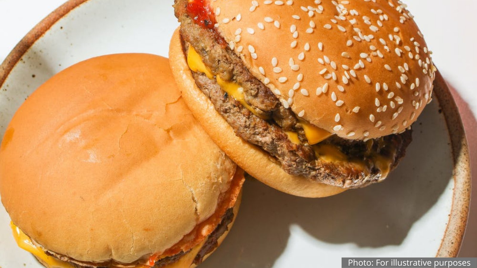 BFM News on Twitter: "1. McDonald's and Wendy's are being sued $50m for