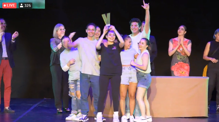 TECcampusGDL's tweet photo. 🎉🥳¡1er lugar de #TECdance en la categoría Danza Urbana en el #VibrArt Festival! 🏆
¡Felicidades equipo #TECcampusGDL!
Coreografía: Saturday Night. 💃🕺👯♂️
🔁¡RT Si te gustó su coreo tanto como a nosotros! 🤩 https://t.co/RBXdAHJ7rG
