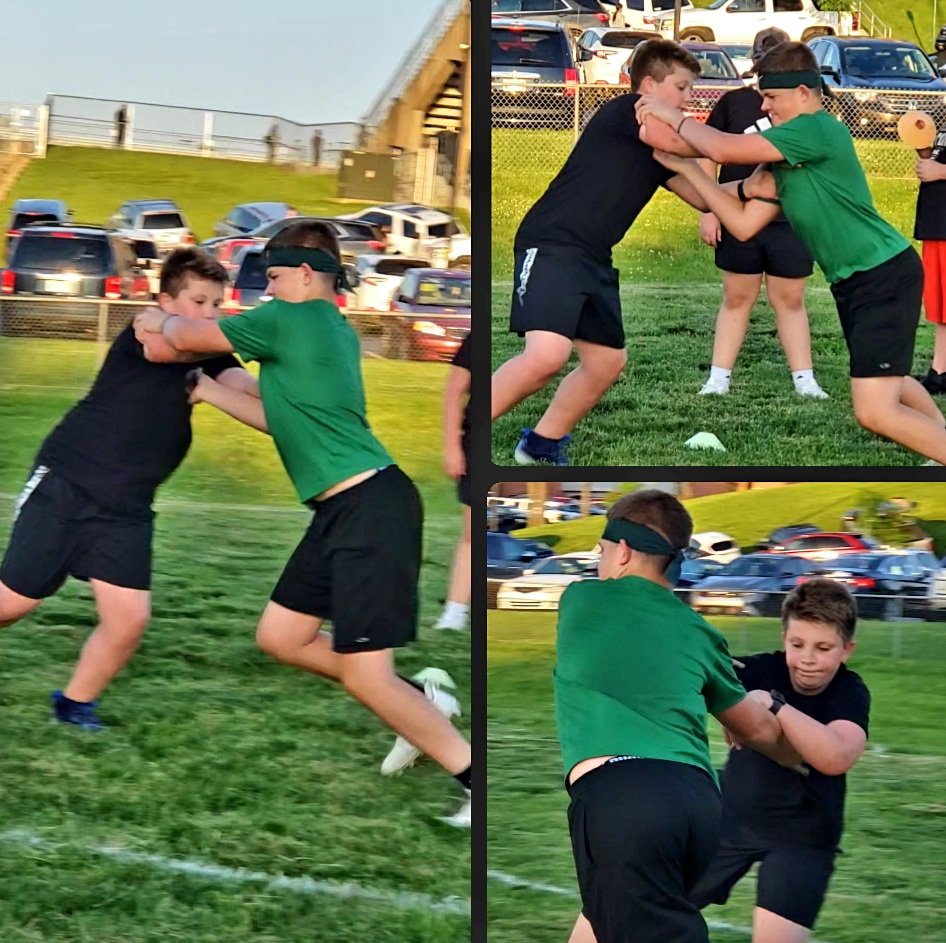 Matt_Savich's tweet photo. @KingstonSavich doing what he does with @ChrisGomez54 at @EOE_KC preparing himself for @SMSRaiderFB🏈💯 #14Days #GetThatWork #Focused #FearNothingAttackEverything #RepxRep #7MonthsInTheMaking #Trenches https://t.co/h6OAs9aljR