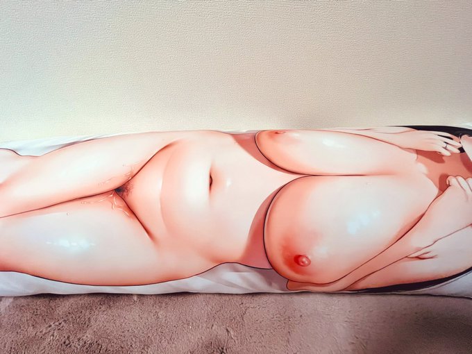 抱き枕カバーキター🤍🌸
ド迫力ダイナマイトボディがすごい🥳
順次梱包して発送して行きます📦💨 