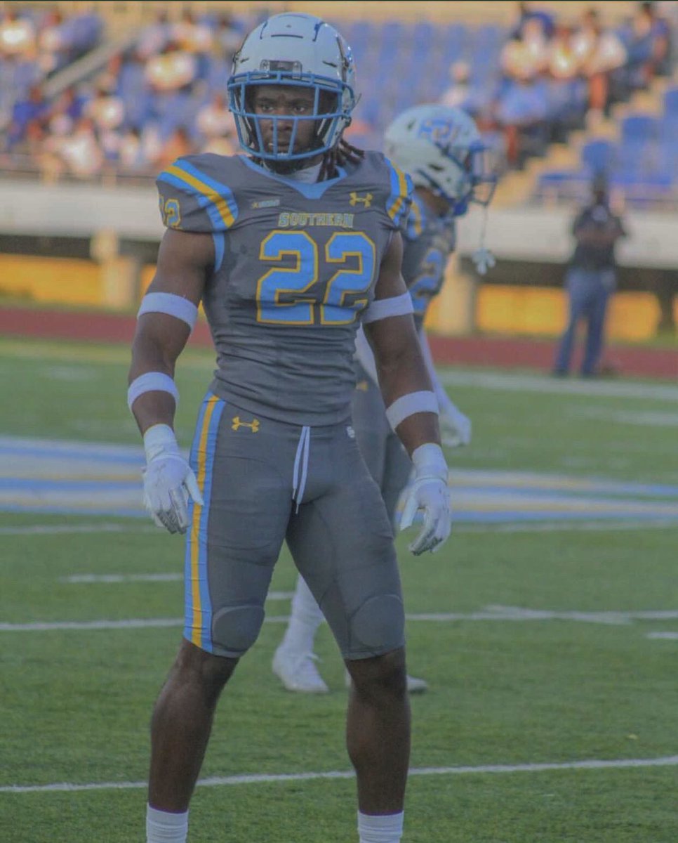 Kobe Brown (@kobe_3_) on Twitter photo #AGTG EXTREMELY BLESSED TO RECIEVE MY 2nd OFFER FROM SOUTHERN UNIVERSITY💛💙 <a href="/seanwallace25/">jeffrey D. Sachs</a> <a href="/Shawnpreston25/">Shawn preston</a> <a href="/morelljr_/">CoachMo </a> <a href="/CoachBaumann27/">Coach Jonathan Baumann</a> <a href="/FBCoachJSmith/">Jimmy Smith</a> <a href="/RiverBayoula/">Bayou/River Elite</a> #AGTG EXTREMELY BLESSED TO RECIEVE MY 2nd OFFER FROM SOUTHERN UNIVERSITY💛💙 <a href="/seanwallace25/">jeffrey D. Sachs</a> <a href="/Shawnpreston25/">Shawn preston</a> <a href="/morelljr_/">CoachMo </a> <a href="/CoachBaumann27/">Coach Jonathan Baumann</a> <a href="/FBCoachJSmith/">Jimmy Smith</a> <a href="/RiverBayoula/">Bayou/River Elite</a>