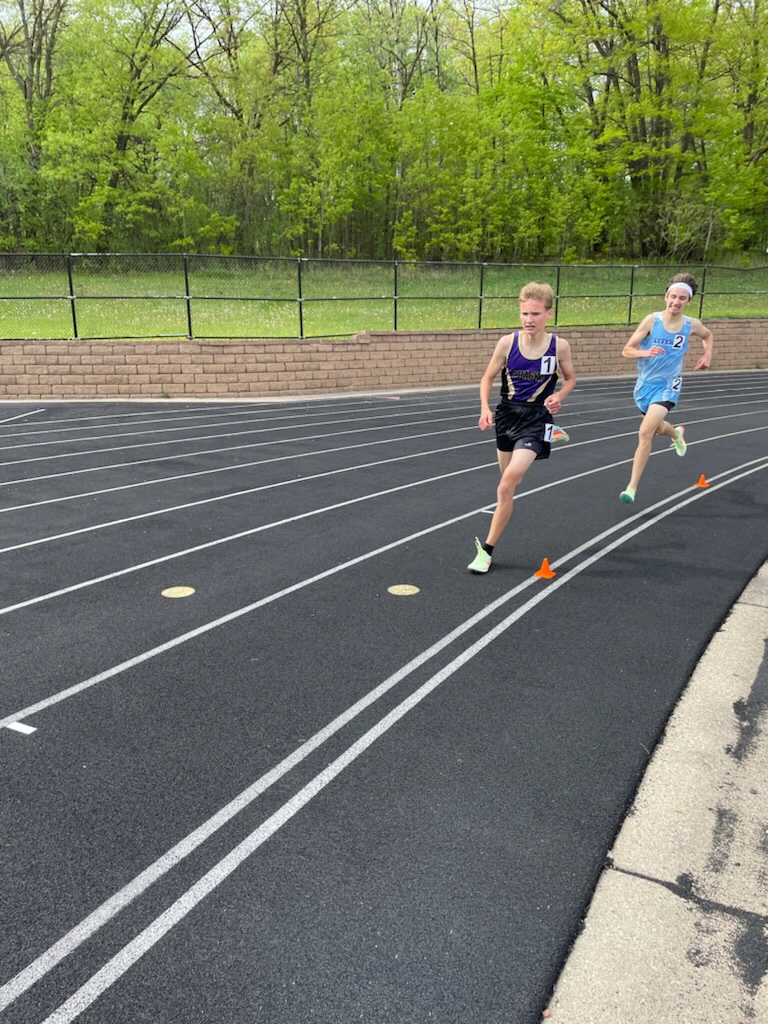 Just a few more pics from today’s metro west conference championship meet. Congrats to Ryan Mercer on his win in the Disc as well as the girls 4x4 team. It was a great day to be a Hawk!