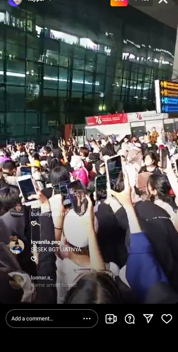 m_arkzlee's tweet photo. KONDUSIF PLEASE

#WelcomeToIndonesia_NCTDREAM
#NCTDREAM_in_Indonesia
@NCTsmtown_DREAM https://t.co/C1cPQxcj7r