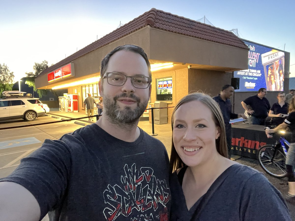 jdoliver04's tweet photo. @HarkinsTheatres @Winter @CircleKStores It was most excellent! Thanks for a great time #excellentadventure https://t.co/D82abz1UTP