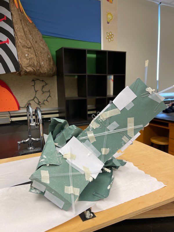 TroutEMSSci's tweet photo. Designing, building, and testing earthquake-safe structures. @EIMSMounts @GoMounts @STEMCampEdu #STEMinPA @LancSTEM #LRG #CriticalThinking #CollaborationandTeamwork https://t.co/ePHZtYVTW5
