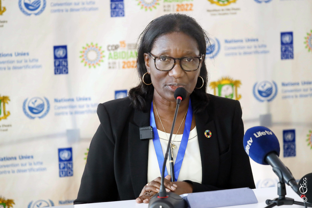 Onu Environnement réaffirme son engagement en faveur de la restauration des terres.

#Civ225 #Cop15 #Abidjan #GouvCi #Civ
#Primature #CICG #SaveSoil #Cotedivoire #stopdésertification #LandLifeLegacy #PNUD #UE #UNICEF #UnitedNations #BanqueMondiale