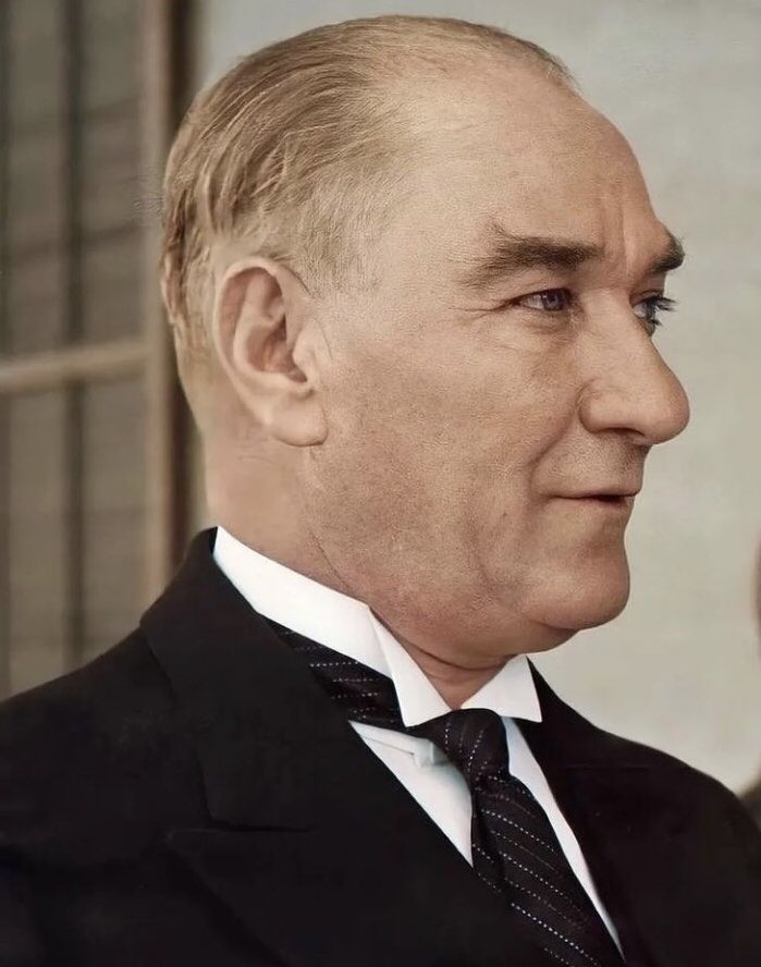 Sana hasret, sana vurgun gönlümüz…