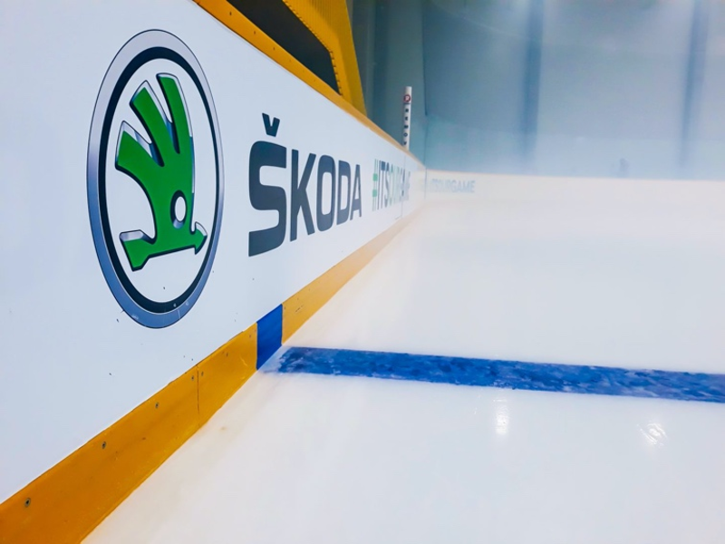 Pavel_Jina's tweet photo. 1/18 Marketingovo-komunikační thread k aktivitám @skodacz v ledním hokeji aneb co všechno jsme letos udělali v rámci 30. výročí partnerství s MS v ledním hokeji. Příjemné čtení a budu rád za RT od marketingové bubliny🙂. https://t.co/QQb9f8ZYxf