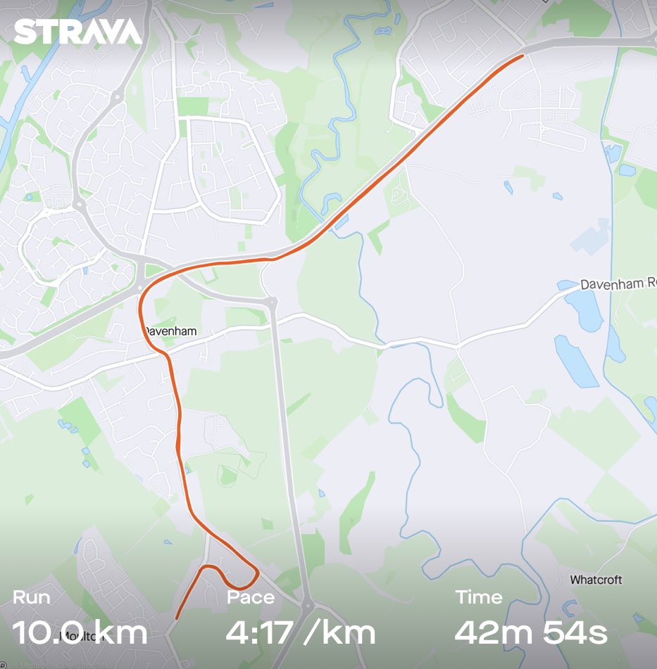 Busy past week juggling my lads birthday, trail adventures at Manley Mere and a house move but managed to squeeze a couple of runs in with back to back 10Ks the last two days

Focus firmly on this weekends Sandstone trail run now

#sandstonetrail #manleymere #ultratraining