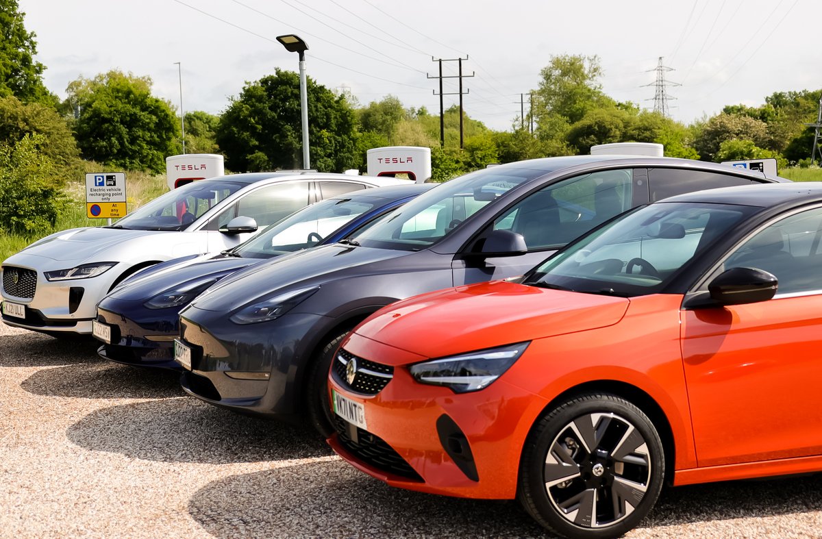 Great to see <a href="/Tesla/">Tesla</a> open up part of its ultra-rapid charging network to most #EV drivers in a new UK pilot⚡
The Government and private sector are working together in the drive towards #netzero, making it easier &amp; more convenient for drivers to go electric!🌍