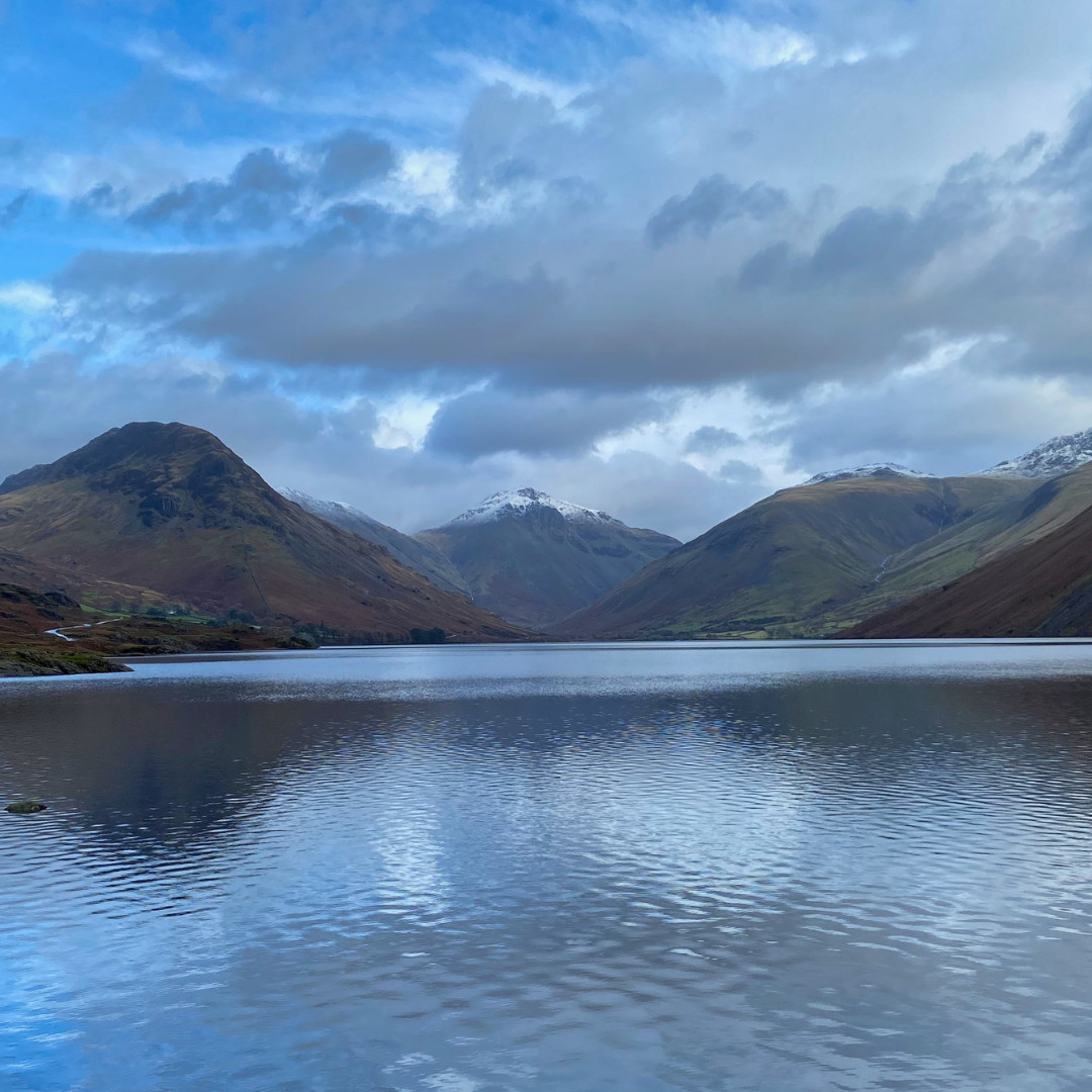 RonCarmichael's tweet image. Views like this get me excited.

Scafell Pike in the Lake District.

A great hike and can be done relatively quickly.

What do you do to clear your head and get a reset?

Is the great outdoors your medicine too??

#foodforthesoul #adventurespirit
#mountainlover #freedomthinkers