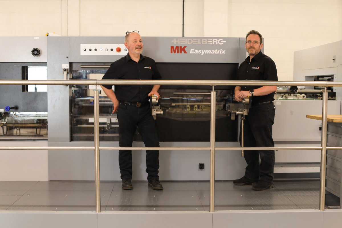HeidelbergUK's tweet photo. Packaids upgrades its postpress department with Easymatrix 106 CS. The Easymatrix 106 CS will help them convert a huge range of materials into cartons, enabling packaging and commercial applications. @Packaids
https://t.co/TKlP1jwhwA
#HeidelbergUK #Packaids #Easymatrix https://t.co/ckKVX7v7tI