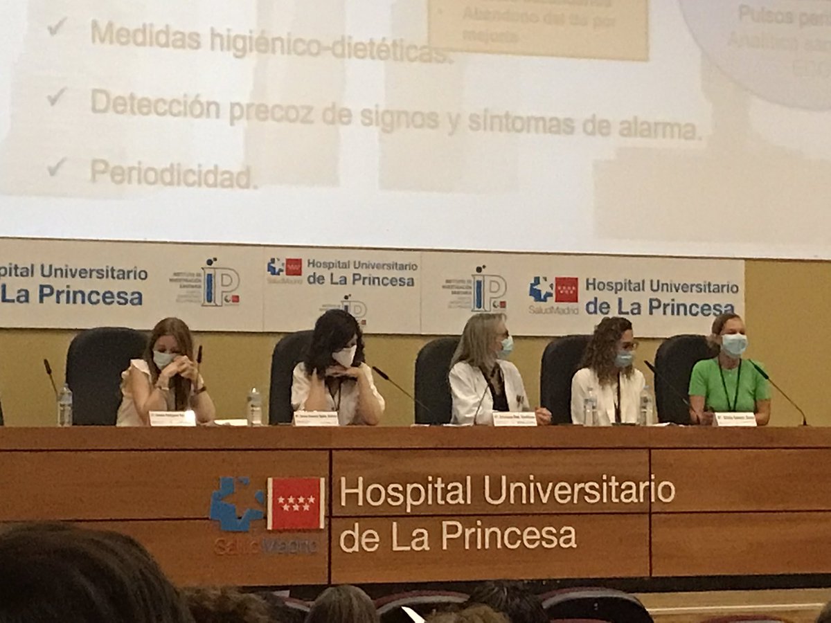 La 1a. mesa de la I Jornada de Continuidad de Cuidados #HospitaldeLaPrincesa aborda cuatro programas de intervención en los que se materializa la coordinación y cooperación entre niveles asistenciales @sonialo58768473
<a href="/martikaplus/">Marta Mas Espejo</a>
