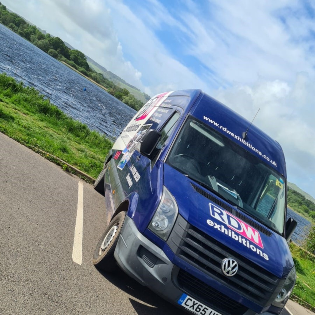 ☀️#Outdoorevents season is upon us!☀️ 
We've been up in Scotland this week setting up an #outdoorstand  for a client attending <a href="/Scotgrass_Event/">ScotGrass</a> 
This stand really does pack a punch when it comes to #branding with the printed gable end #flags and parasols! ow.ly/lgHP50JbRe6
