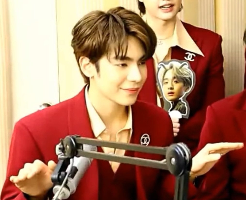 _ISJAIS's tweet image. เป็นปีกที่น่ารักจังค้าบ 🥺

#FMONExATLAS #JetATLAS