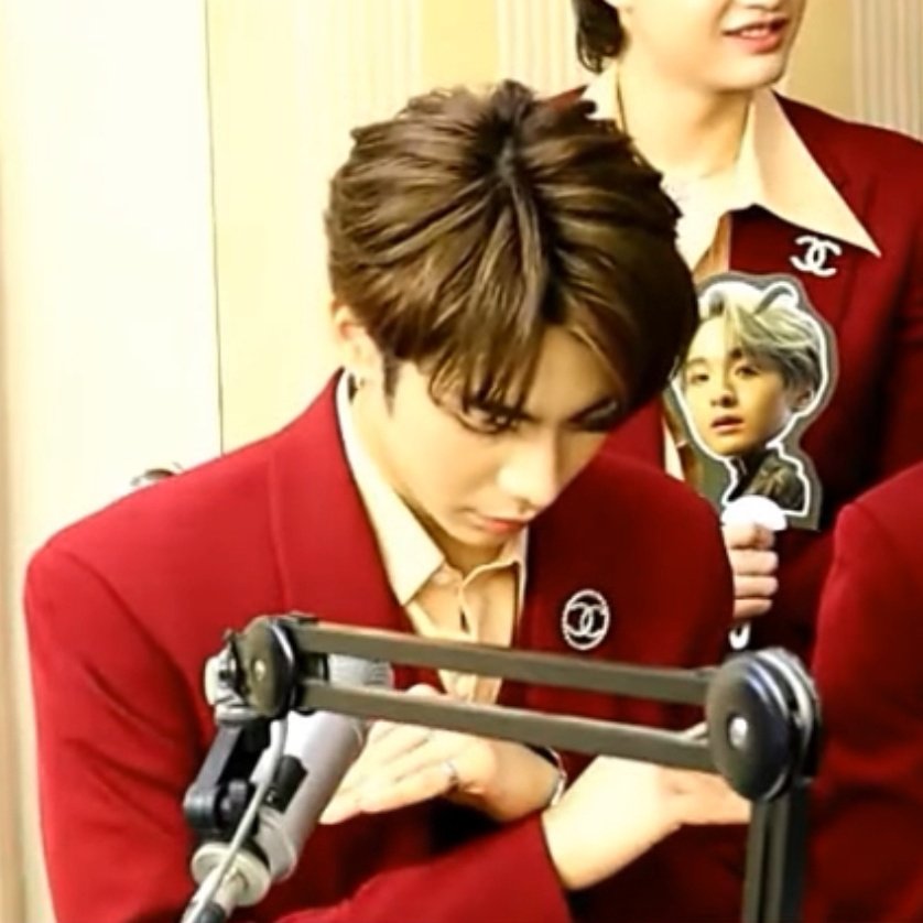 _ISJAIS's tweet image. เป็นปีกที่น่ารักจังค้าบ 🥺

#FMONExATLAS #JetATLAS