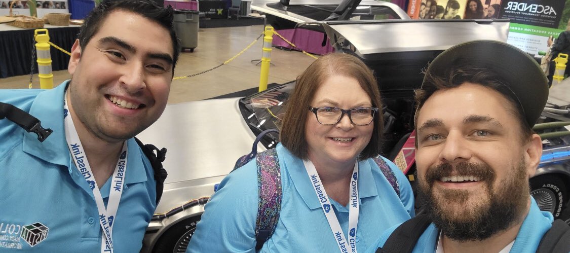 dpingel's tweet image. Enjoying the @RegionOneESC tech conference. Presented today with my awesome team @valentinvguerra &amp;amp; @MarcoTorresTX and enjoyed the evening event with the Spazmatics &amp;amp; @chirpmaggie #totallyawesometech22