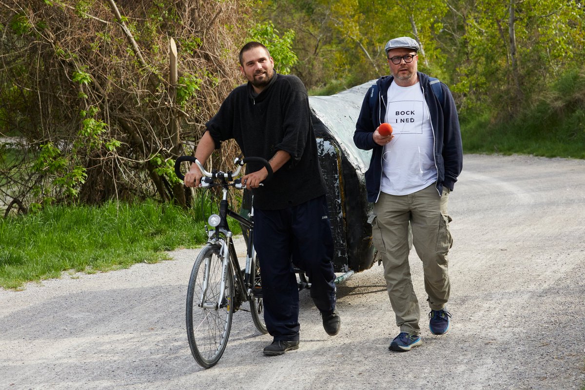 Aufdrehen morgen um 15:00 Uhr. Ich lade euch ein, Stefan kennenzulernen, der seit 20 Jahren obdachlos ist und seit letzten Herbst sein Paradies in der Klosterneuburger Au gefunden hat. <a href="/AugustinZeitung/">AUGUSTIN Boulevardzeitung</a> @radio_ORANGE (Foto: <a href="/heinztesarek/">Heinz Stephan Tesarek</a>)