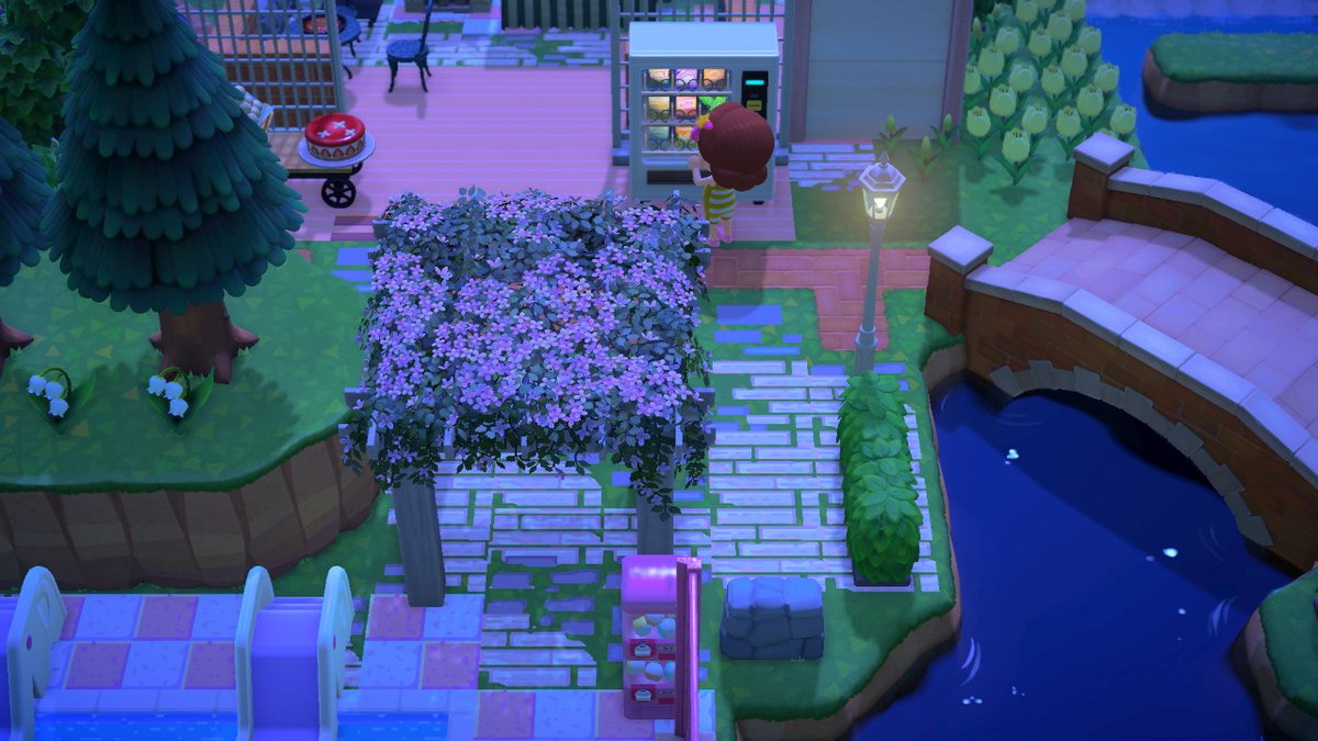 kittenmod's tweet photo. I made a pool area!! tile art was done by hand<3  i genuinely love the design app, It's really fun to use #AnimalCrossing #ACNH #NintendoSwitch https://t.co/FwaznOBTez
