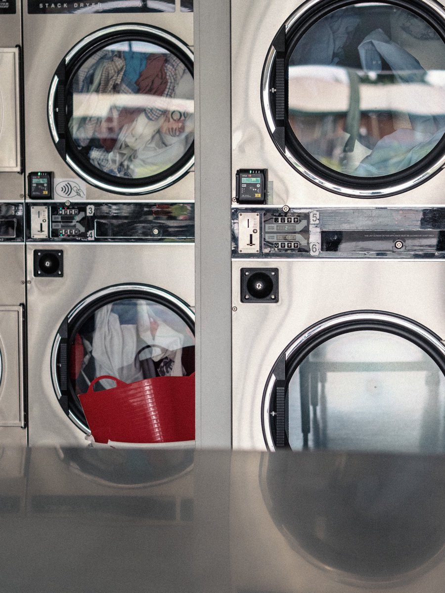 Diannesimages's tweet photo. It’s so humid here in Oz that I’ve been to the laundromat to dry some clothes. I’m tempted to buy my own tumble dryer because clothes are so much softer after the dryer. #OLYMPUS #photography #documentyourday https://t.co/f3GzbSjGWy