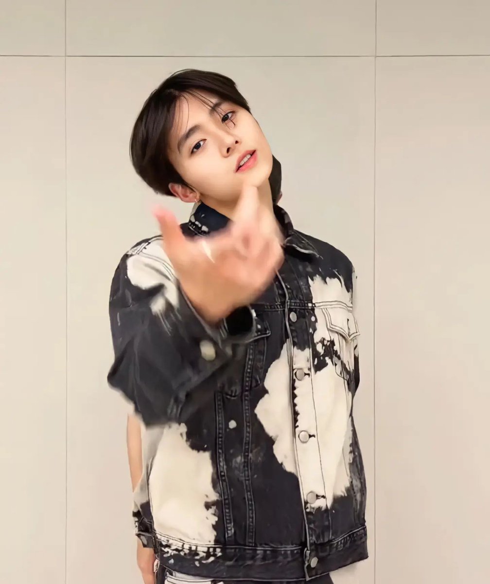 sangwon_pict's tweet photo. you amazing ๐ฅ cute ๐
@trainee_a
#SangwonLens
#์์๋ ์ฆ
#ํธ๋ ์ด๋์์ด #์์ #sangwon #yorch_yongsin
#trainee_a #traineea #sangwontraineea https://t.co/hlki9j1J9G