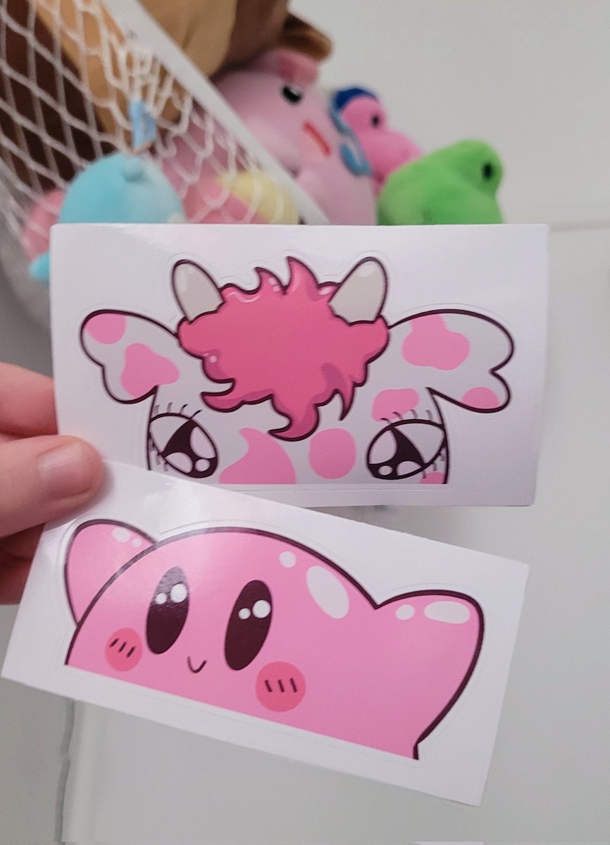 lxm0np0p's tweet photo. only TWO left in stock for both the #kirby sticker and the #strawberrycow sticker!!! 50% off too!!!

https://t.co/ZelRGDO9YO 

#peekerstickers #peekersticker #smallbusiness #envtuber https://t.co/HRKY44VChb
