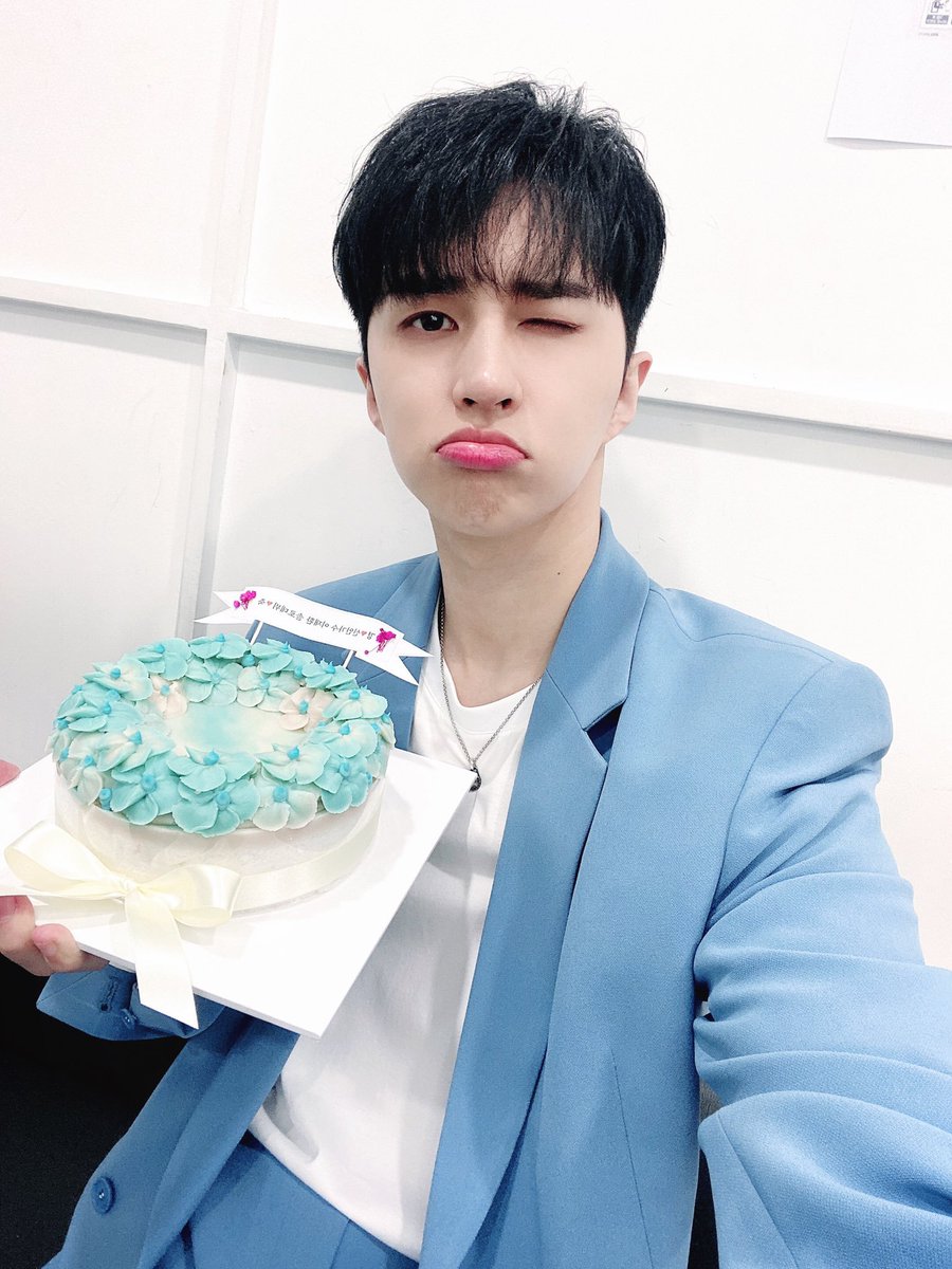 #VIXX #빅스 #Ken #켄 #LeeJaeHwan #이재환 <a href="/jaehwany0406/">VIXX_KEN</a>