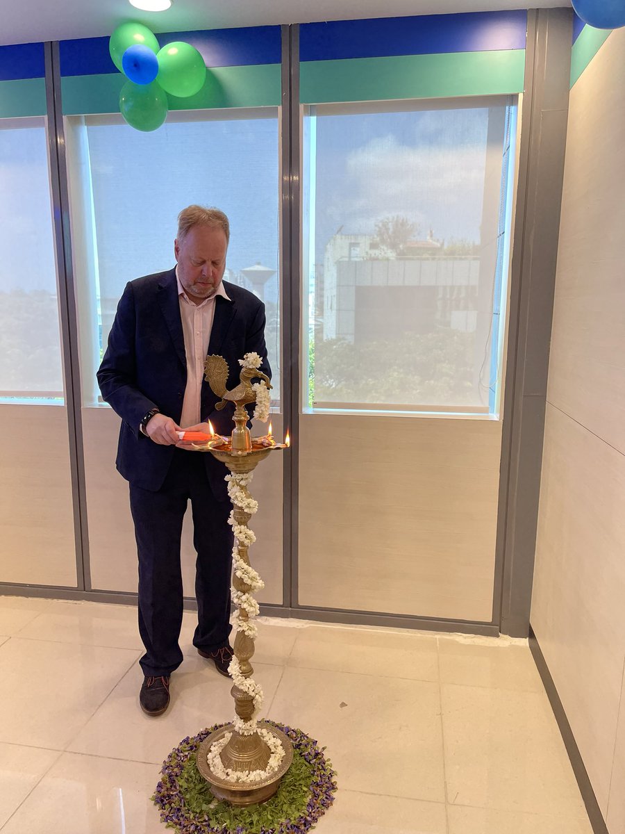 AndyatAuto's tweet photo. Delighted to attend the regional HQ opening for @switchEVglobal SWITCH Mobility India in Chennai.  Fabulous to see the brand identity embodied into the offices and the enthusiasm of all the employees. https://t.co/c4SDPdY5kF