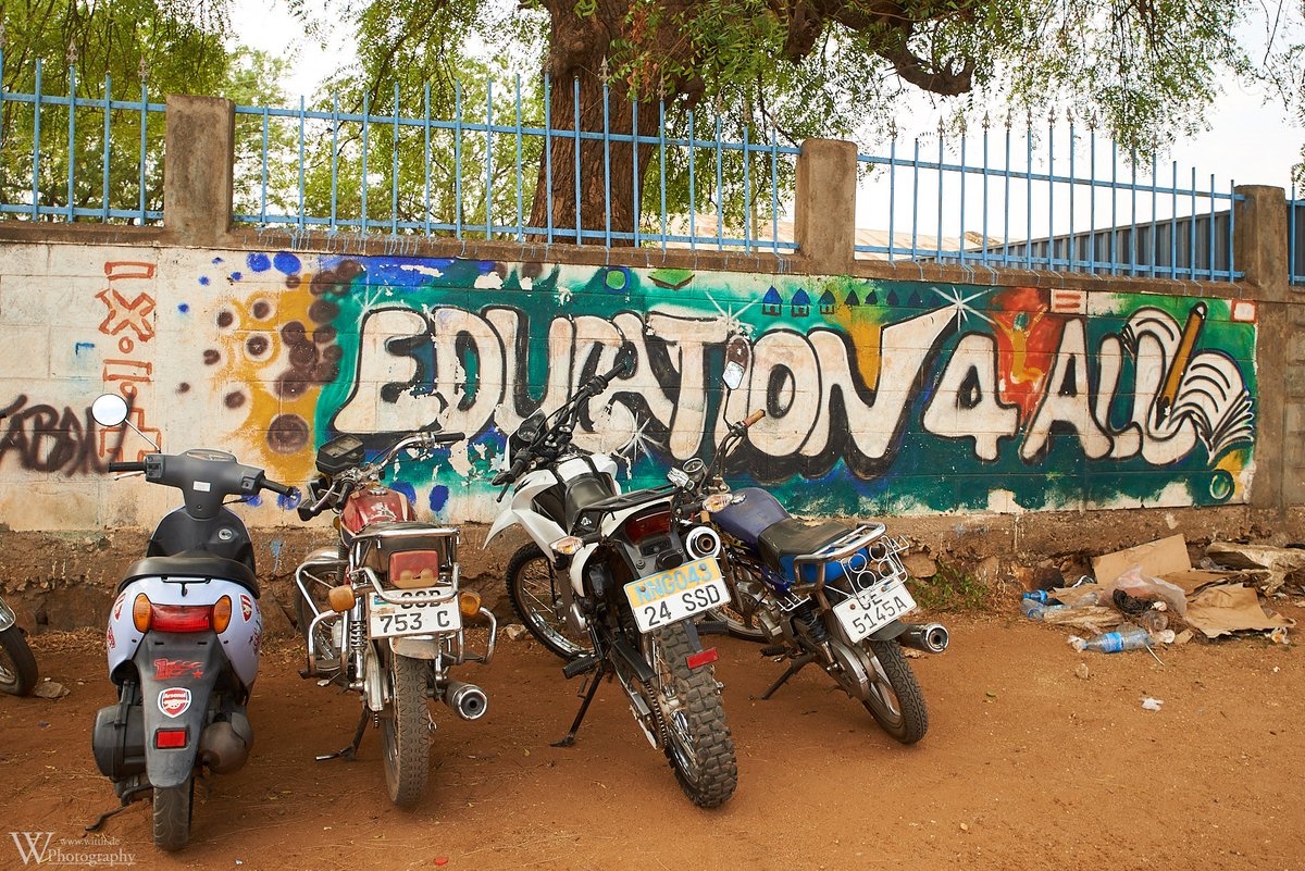 wittlitweets's tweet photo. Graffiti, Juba, South Sudan [16.02.2019]

#graffiti #Education4All #Juba #conflictzone #SouthSudan #Africa #EastAfrica #travelAfrica #offTheBeatenPath #RoadsLessTravelled #wittlig #NeverStopToExplore https://t.co/xZY60X1qFe