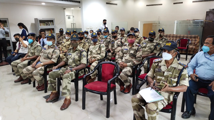 WCCBHQ's tweet photo. #AAI, #CISF and #AirlinesSecurity officials posted at #BhubaneswarAirport, Odisha, were sensitized on wildlife crime related issues by @WCCBHQ, on 12-05-2022. https://t.co/0yyh8HsHJq