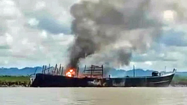 JusticeMyanmar's tweet photo. #ASEAN-#India plan to stage naval exercises. #Myanmar Navy must NOT be invited. The Myanmar military's inclusion would legitimise the terrorist junta and further support the development of naval capabilities, which are used against the people of Myanmar. End complicity NOW! https://t.co/2ctbNVtdd4