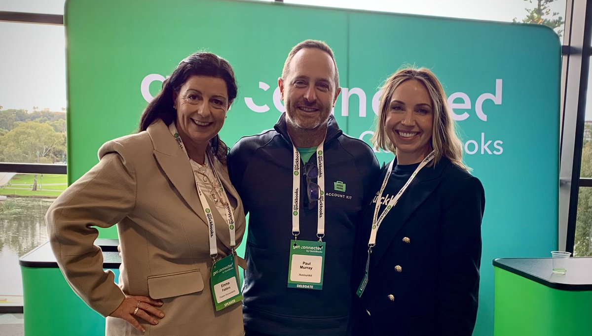 Paul Murray | AccountKit (@accountkit_paul) on Twitter photo So good to have a look over the fence to see if the grass really is greener? Great to catchup with <a href="/shaye_thyer/">Shaye Thyer</a> and the mixmaster Emma Fabbro at <a href="/QuickBooks/">Intuit QuickBooks</a> connect. 🤗 So good to have a look over the fence to see if the grass really is greener? Great to catchup with <a href="/shaye_thyer/">Shaye Thyer</a> and the mixmaster Emma Fabbro at <a href="/QuickBooks/">Intuit QuickBooks</a> connect. 🤗