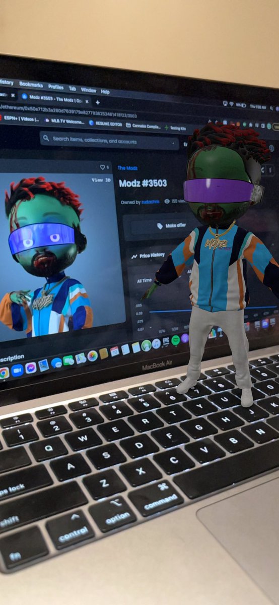 zudachris's tweet photo. Mane this is so cool
@TheModzKids have developed AR for all of their NFTs & theyโre also patching them to be cleaner & more detailed.
Lots of cool stuff going on with this project & Iโm excited to see where we go in the fashion industry!
#TheModz
#ChainGang https://t.co/9g9FSfgaSH