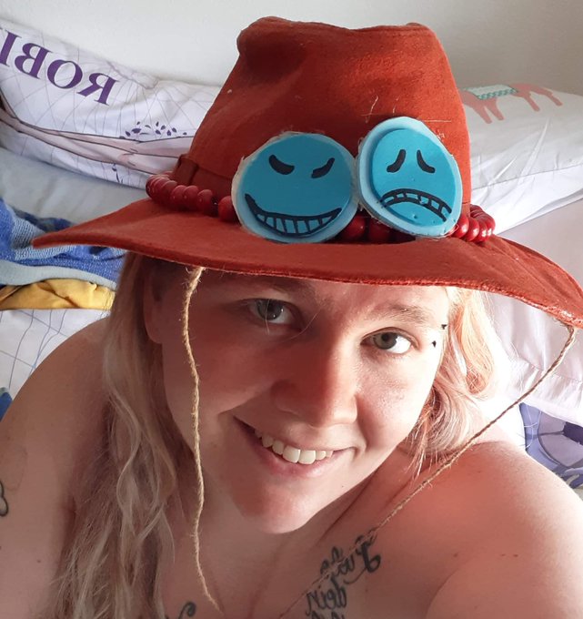 GF just uploaded some spicy new awesome content! Please check her out! https://t.co/WFg4kwfA4i https://t