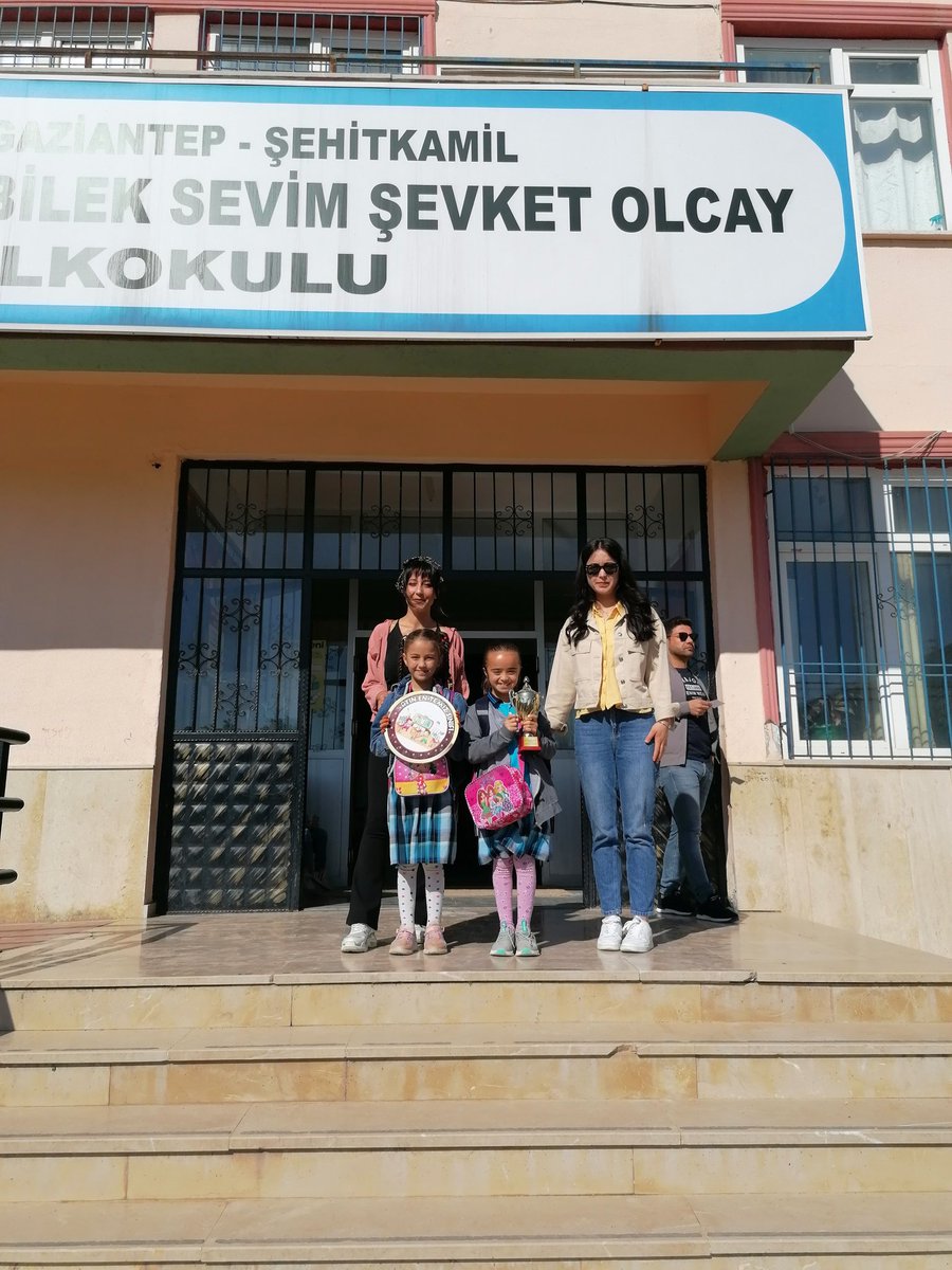 Haftanın örnek sınıfı 2/C 👏👏
En temiz sınıfı 2/A 👏👏