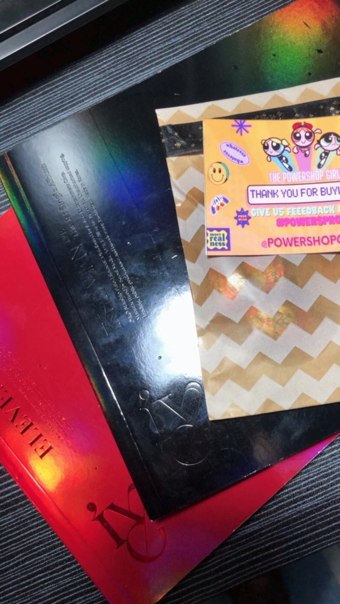 jaeuniverse_'s tweet photo. — 🛒

I got not one but two albums!! yeyy!! na-surprise ako so much kasi nagtaka ako bat makapal huhu thank you so muchie @powershopgirls !! 🤟🏻 

P.S: loved the freebies ^^

#POWERSPROOF https://t.co/InYptfHBYU