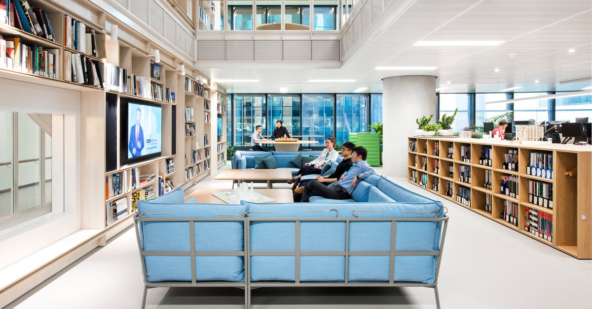 HASSELL_Studio's tweet image. Want to understand how your working environment affects your wellbeing? This Melbourne MicroCerts course we’ve co-designed with Australia's @unimelb may be for you. 

Enrolments now open: study.unimelb.edu.au/find/microcred…